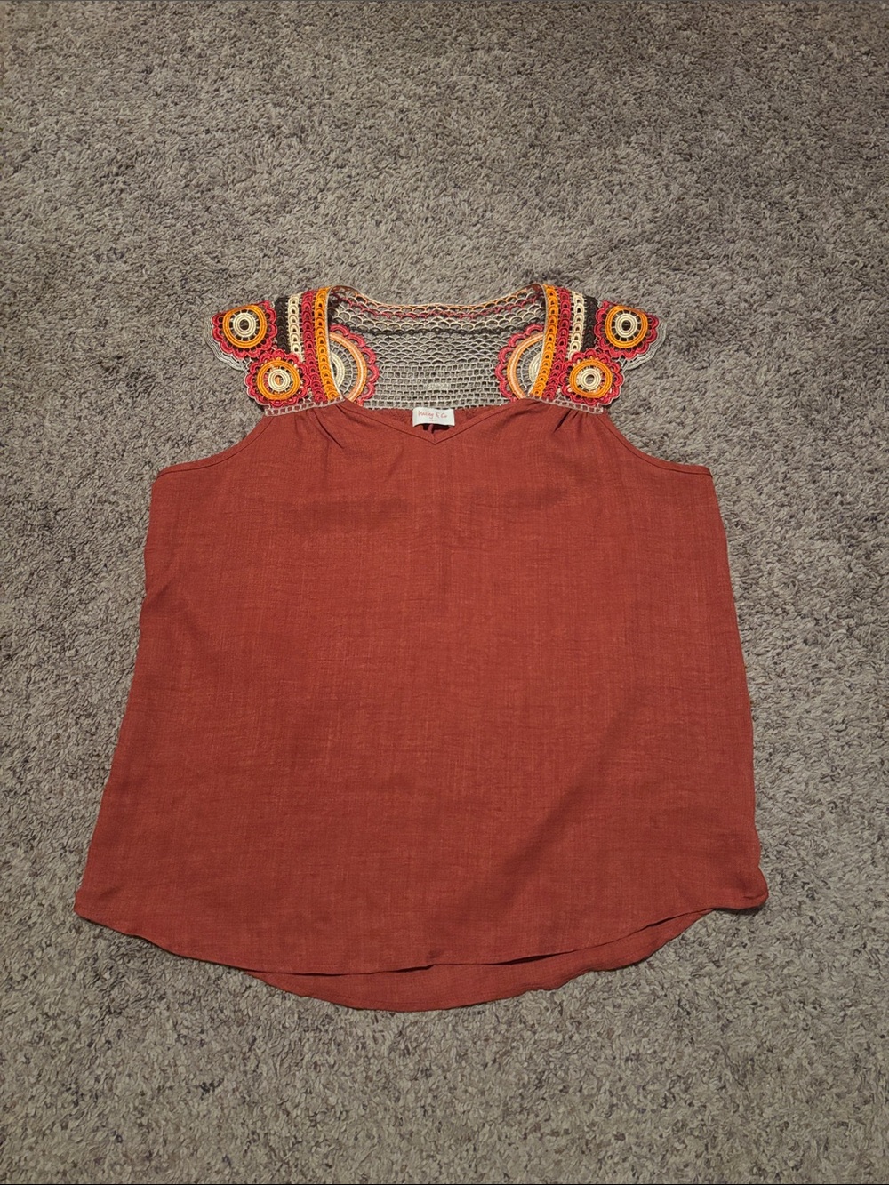 Hailey & Co Burnt Orange Crochet Sleeveless Top L